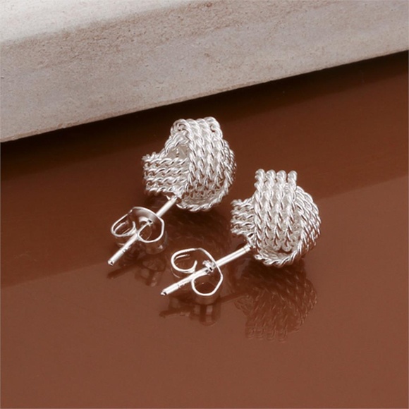 popular Twisted Love Knot Stud Earrings - Picture 4 of 5